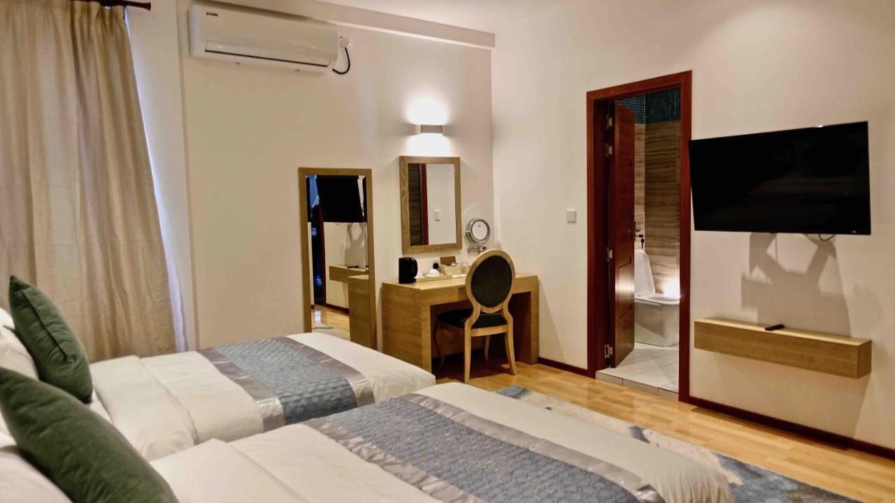Zero Degree Residence Fuvahmulah Esterno foto